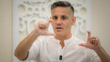 Pelatih Timnas Indonesia, John Herdman menjalani wawancara eksklusif dalam Bola Break dari Bola.com di Jakarta, Selasa (12/5/2026). (Bola.com/Bagaskara Lazuardi)