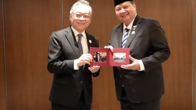 Pertemuan Menko Bidang Perekonomian Airlangga Hartarto dan Minister for Trade and Industry Singapura Gan Kim Yong. (Foto: ekon.go.id)