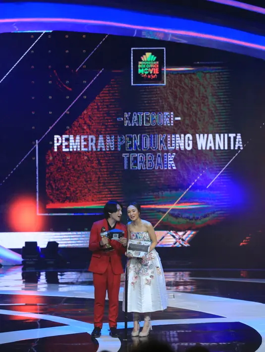 IBOMA yang sudah tiga tahun berturut-turut diselenggarakan itu memperebutkan 15 kategori. 12 Diantaranya masuk dalam nominasi dan proses penjurian yang ketat. (Adrian Putra/Bintang.com)