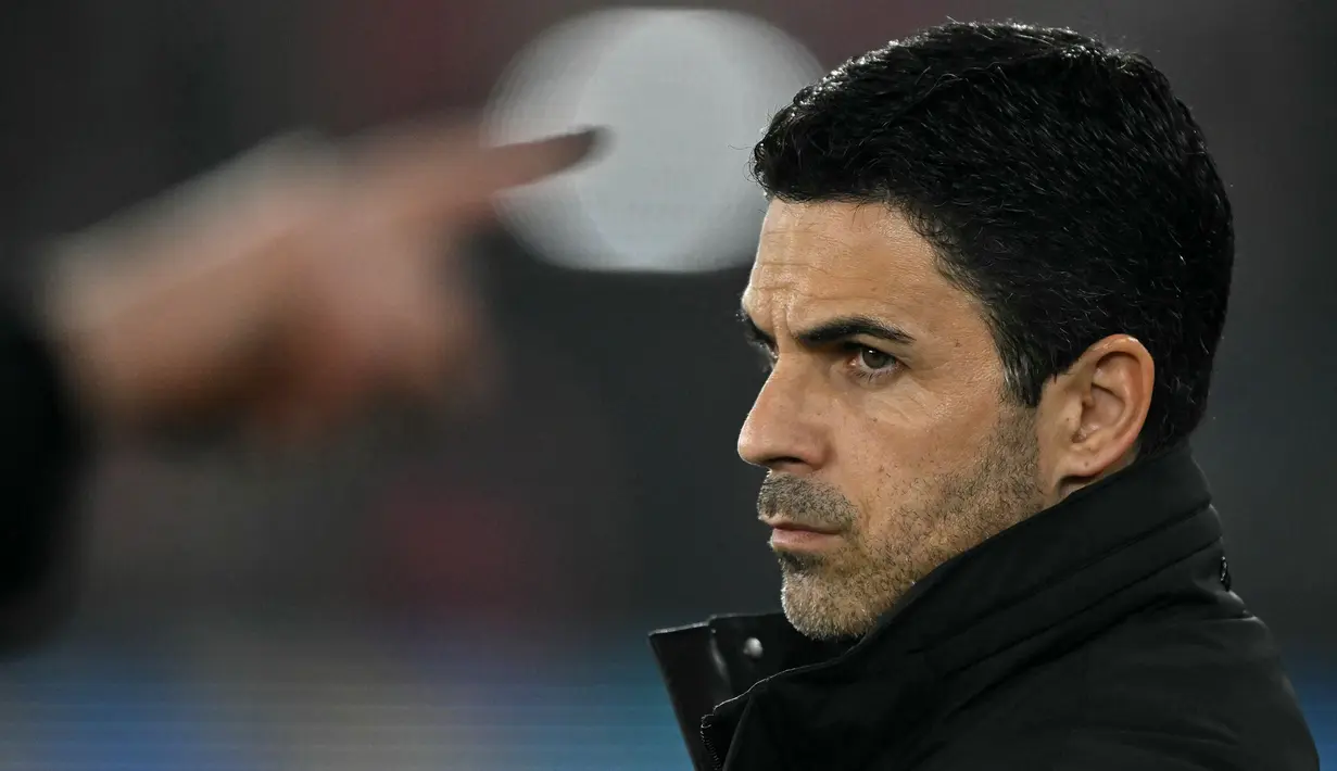 Kekalahan ini menjadi ujian mentalitas bagi skuad asuhan Mikel Arteta setelah sebelumnya juga mendapatkan kekalahan dari Man City di Carabao Cup. (AFP/Glyn Kirk)