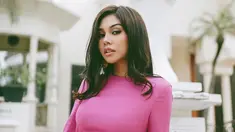 Vanesha Prescilla, aktris berparas cantik yang memiliki gaya penampilan sangat kece. Termasuk saat ia memakai outfit warna merah muda yang membuatnya terlihat cerah. Gaya penampilannya ini dipuji netizen cantik menawan, (Liputan6.com/IG/@vaneshaass)