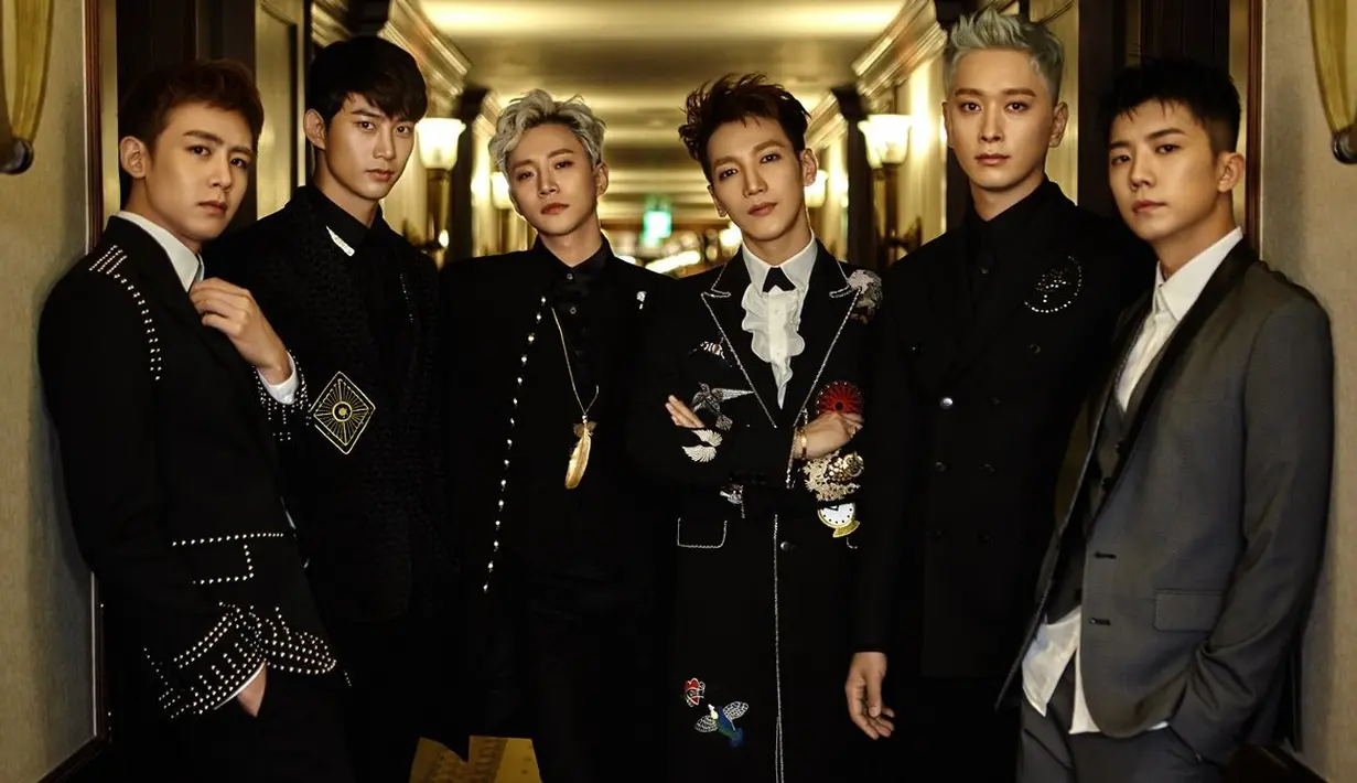 Saat ini banyak artis Korea Selatan yang sudah mempunyai akun resmi media sosial. Seperti halnya 2PM yang menggunakan media sosial untuk sarana komuniksi dengan para penggemarnya. (Foto: soompi.com)