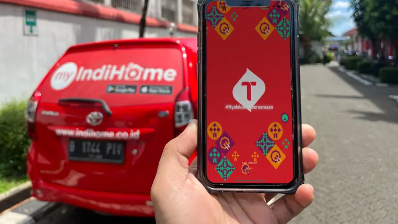 Telkomsel.