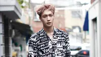 Lay EXO Sering Pingsan, Netizen Kecam SM Entertainment