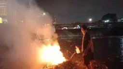 Buang dan Bakar Sampah Sembarangan di Jakarta, 44 Orang Kena Sanksi