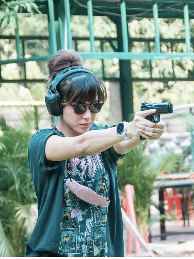 Fashion Dita Fakhrana Tampil Sporty