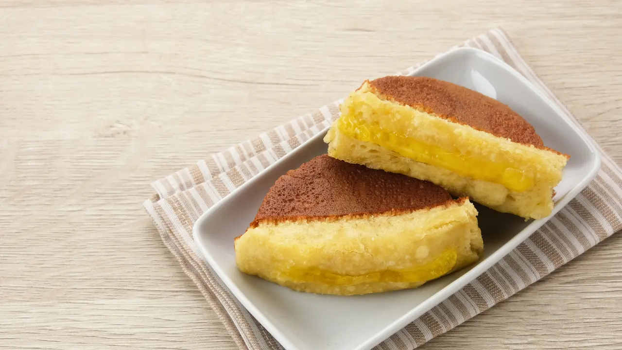pukis selai nanas