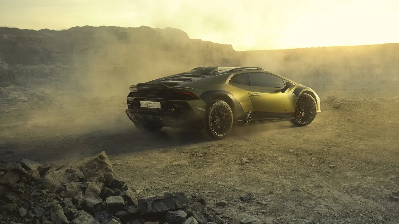 Bridgestone Terpilih jadi Ban Lamborghini Huracan Sterrato