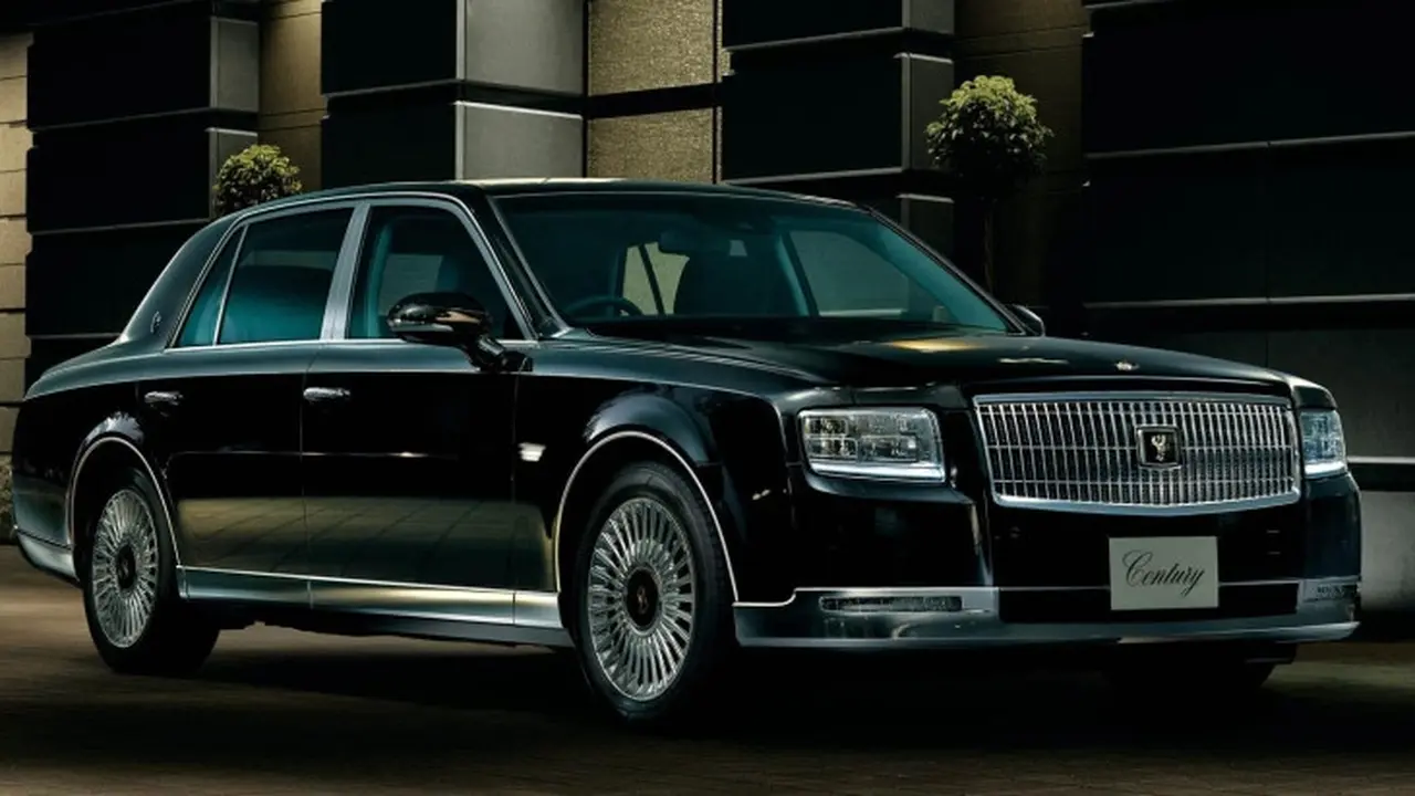 Toyota Century 2018