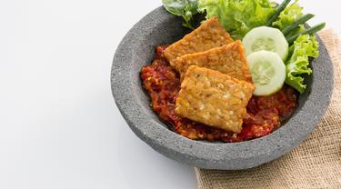 Cara Agar Sambal Terasi Tidak Mudah Basi Berikut Tipsnya Lifestyle Fimela Com