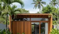 Model Rumah Sederhana tapi Mewah dengan Kolam Kecil/Gemini AI