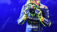 Pebalap Movistar Yamaha, Valentino Rossi, semakin kesal dengan penampilan motornya setelah gagal meraih pole position di MotoGP Valencia. (dok. MotoGP)