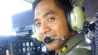 Sandi Permana, Pilot Hercules C-130 yang jatuh di Medan, Sumatra Utara. (Facebook Sandi Permana)