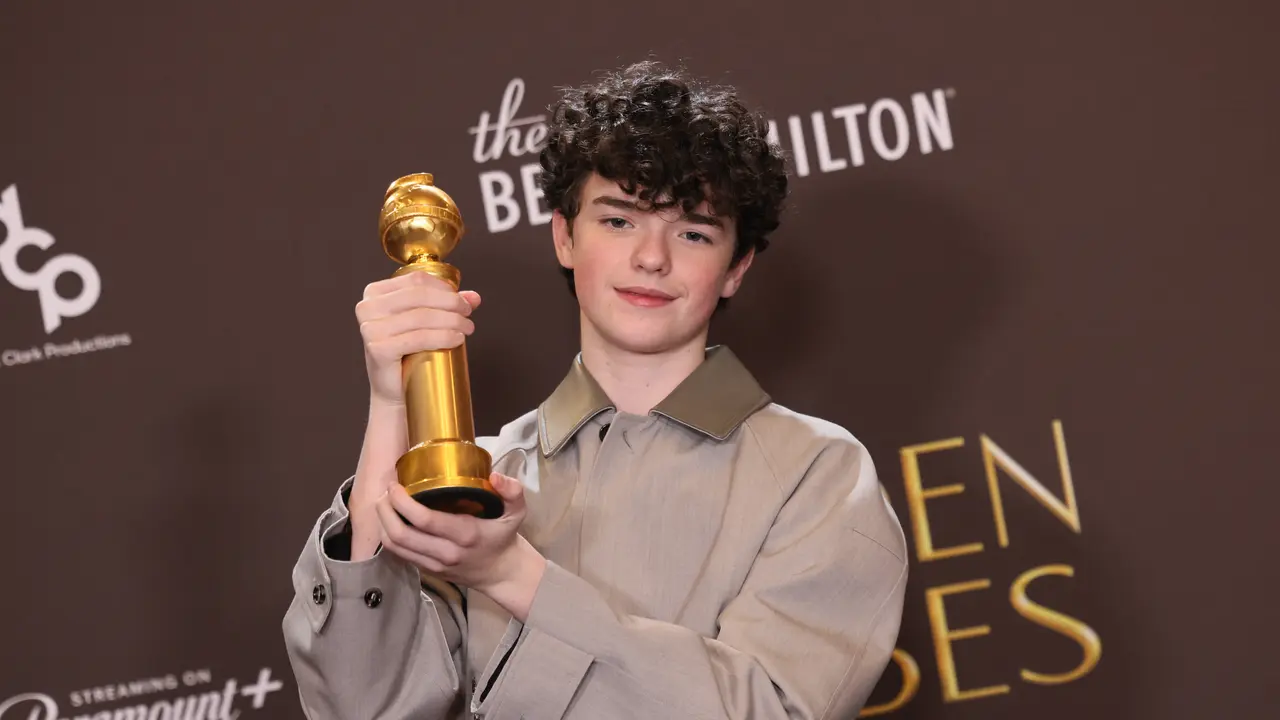 Owen Cooper dalam Golden Globes 2026. (Etienne Laurent / AFP)