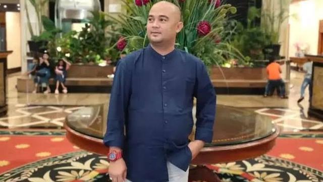 Aktor sekaligus eks calon legislatif (caleg) dari Partai Hanura Sandy Permana ditemukan dalam kondisi mengenaskan.