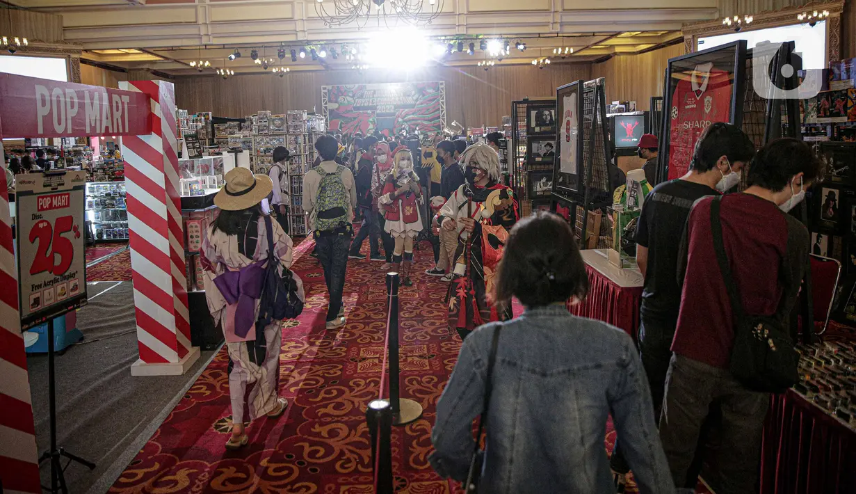 Suasana gelaran The Jakarta 17th Toys & Comics Fair 2022 di Balai Sudirman, Jakarta, Sabtu (5/3/2022). Meski masih pandemi, gelaran yang dianggap pionir event mainan dan komik di Indonesia ini hadir kembali dengan konten terkini dan exclusive. (Liputan6.com/Faizal Fanani)