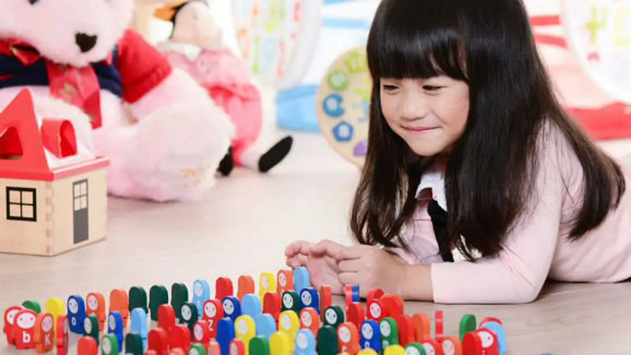 Melatih anak untuk sabar./Copyright shutterstock.com