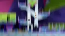 Atlet Kanada, Celina Toth dan Rylan Wiens bersaing pada final lompat mixed synchronised10 meter pada hari kesebelas Commonwealth Games di Sandwell Aquatics Center, Birmingham, Inggris pada 8 Agustus 2022. (AFP/Oli Scarff)