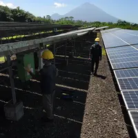 Target 100 GW PLTS, Koperasi Siap Jadi Motor Energi Terbarukan