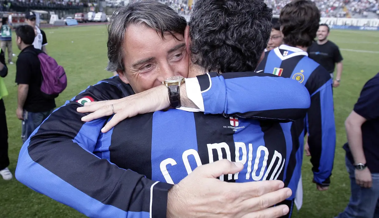 Tiga gelar Scudetto secara beruntun direngkuh pasukan biru-hitam di bawah kendali Roberto Mancini. Masing-masing pada musim 2005/2006, 2006/2007, dan 2007/2008. (Foto: AFP/Nico Casamassima)