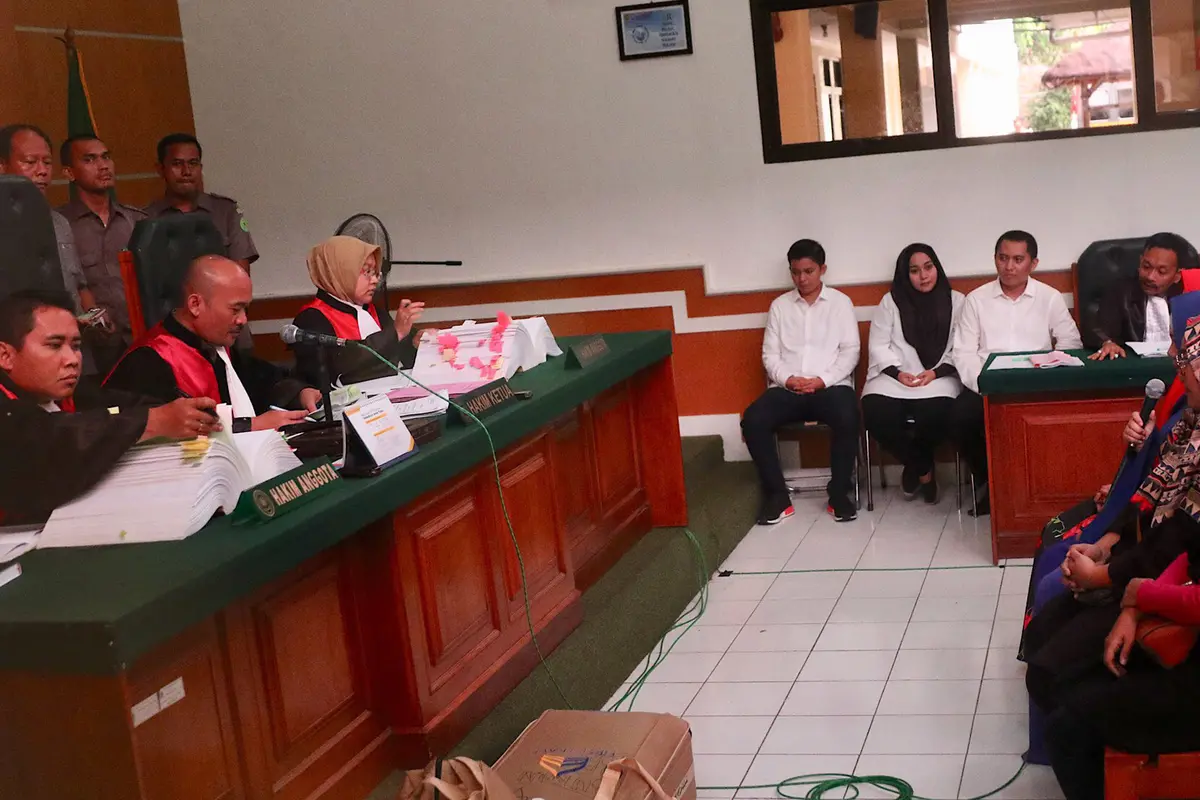 13 Mantan Karyawan jadi Saksi Sidang Kasus First Travel
