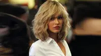 Seksinya Megan Fox Bergaya ala Britney Spears