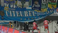Gelandang Persib Bandung, Adam Alis (18), merayakan gol yang dicetaknya ke gawang Garudayaksa FC dalam laga pekan ketujuh BRI Super League 2026/2027 di Stadion Pakansari, Cibinong, Minggu (25/10/2026). (KLY/Budy Santoso)