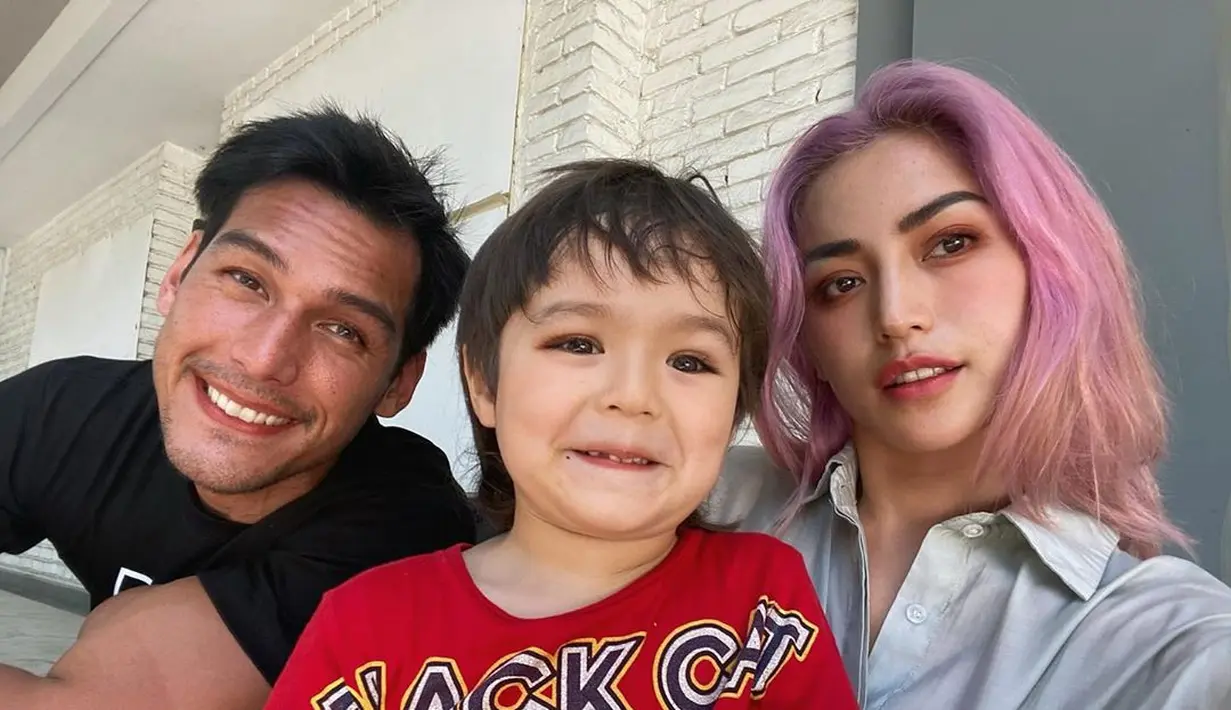 Jessica Iskandar (Instagram/inijedar)