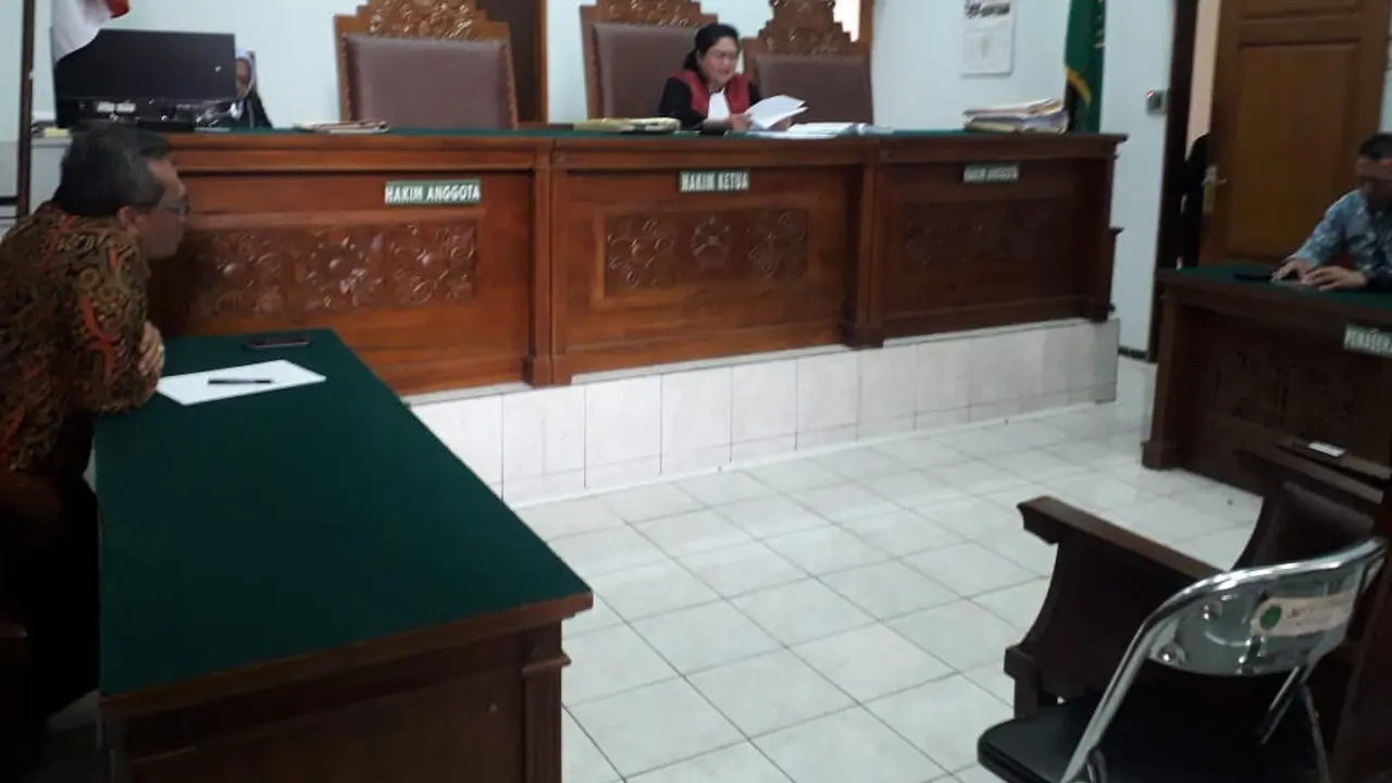 Praperadilan status tersangka Luna Maya dan Cut Tari (Liputan6.com/Nanda Perdana)