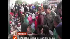 Ribuan pengungsi ini sebagian besar dari Pulau Sebesi dan Sebukuk yang lokasinya paling dekat dengan Gunung Anak Krakatau.
