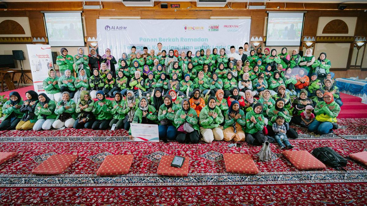 Momen Ramadan, 100 Pengemudi Ojol Perempuan Dapat Asuransi Jiwa Syariah Gratis