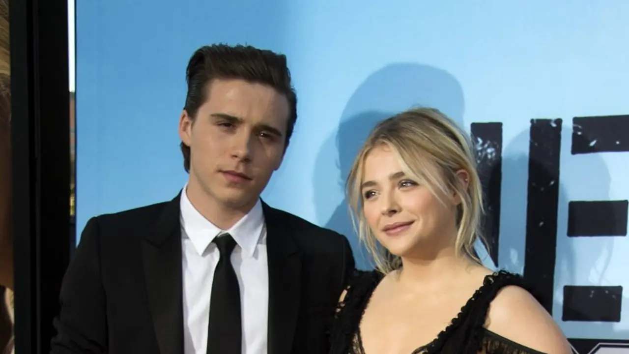 [Bintang] Brooklyn Beckham - Chloe Grace Moretz