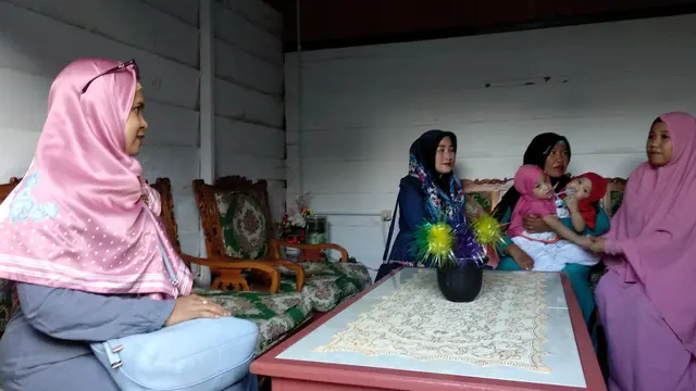 Bayi kembar siam Kendari sebelum berangkat menuju Surabaya, Kamis (1/8/2019).(Liputan6.com/Ahmad Akbar Fua)