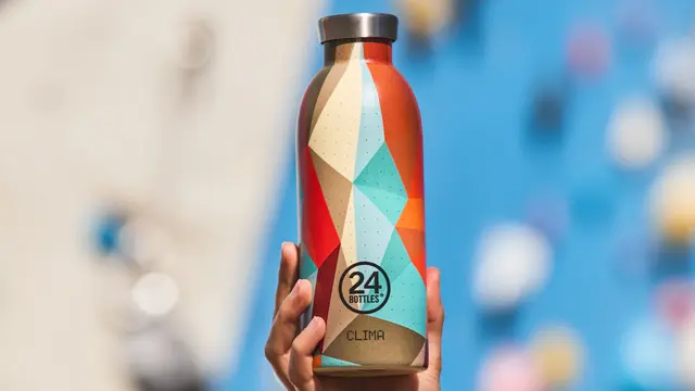 Yuk, Beralih dari Botol Plastik Kemasan ke Tumbler! Dukung Eco Living dengan Menggunakan Botol Minum dari 24Bottles (Foto dok : 24Bottles/fromAlphabet)