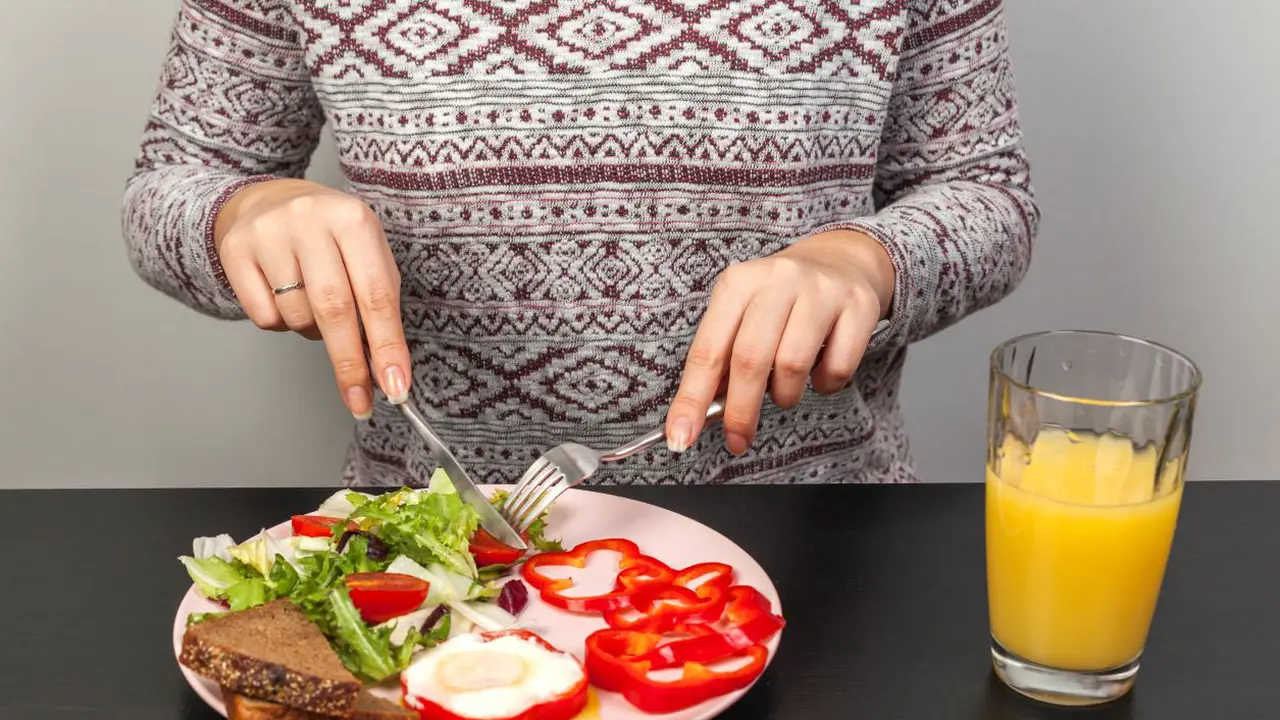 Boleh Kok Makan Enak Saat Diet! Ini 11 Trik agar Tetap Seimbang