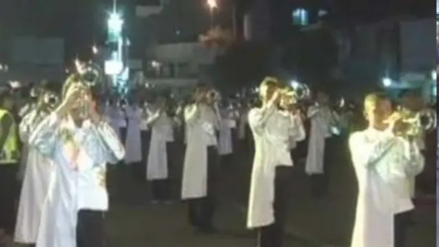 Marching Band Malaysia dan Thailand Pukau Warga Jember