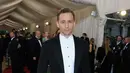Seperti yang dikutip oleh US Weekly, Tom Hiddleston selalu bersikap tenang dan selalu mensupport Taylor Swift dalam menghadapi masalah. (AFP/Bintang.com)