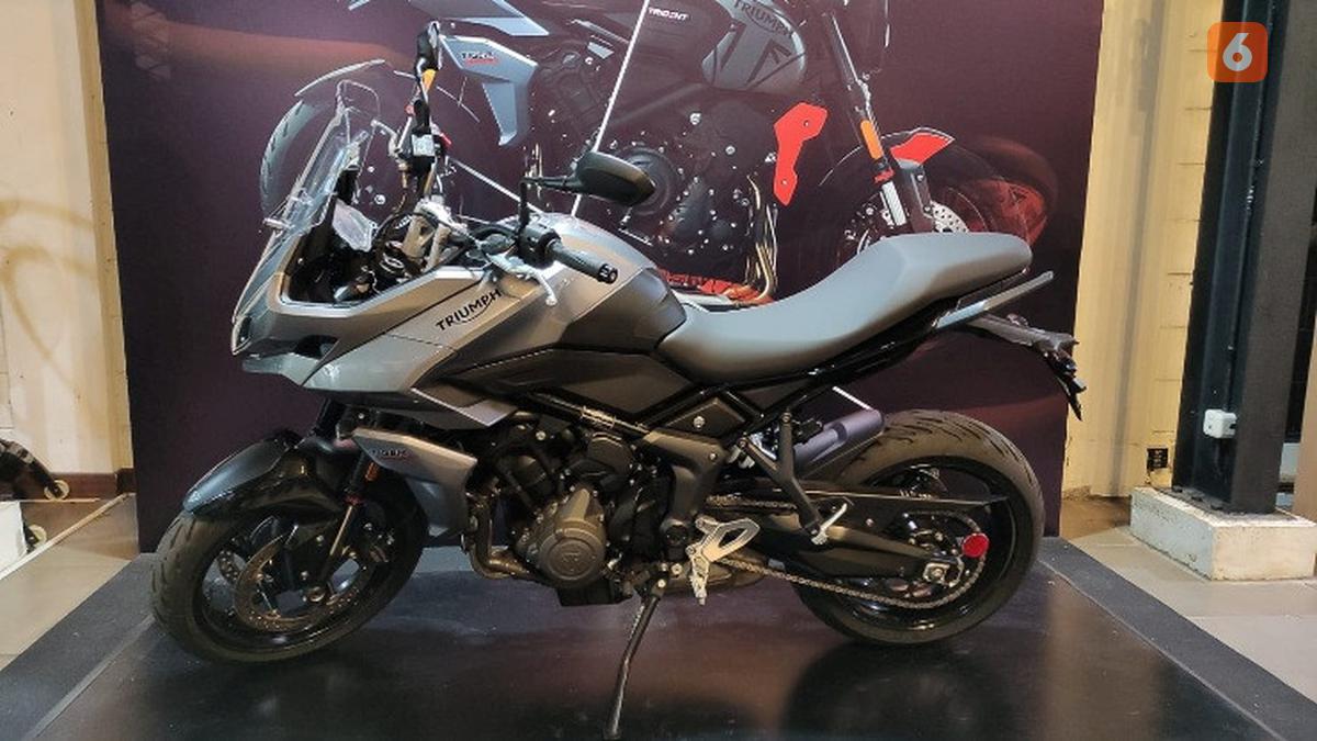 Harga shop triumph tiger