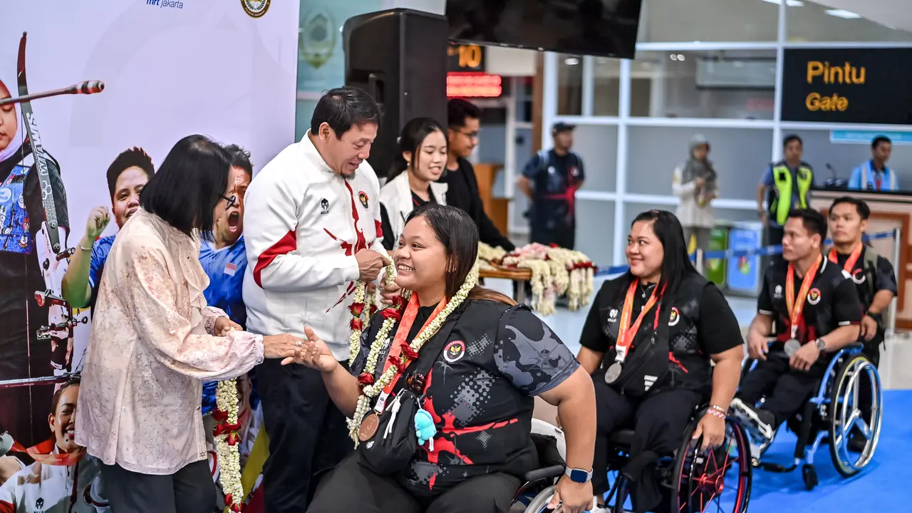 Kontingen Indonesia tiba di Tanah Air usai berlaga di Asian Para Games 2026