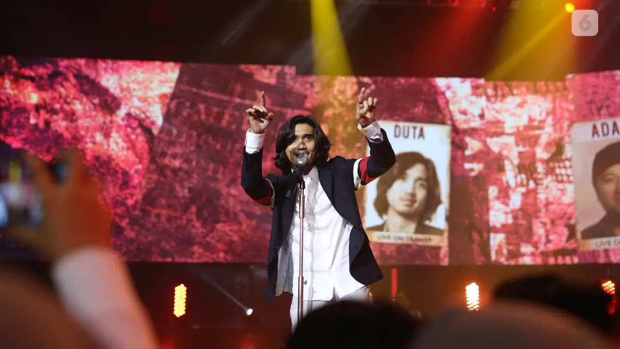 [Bintang] Sheila On 7 Konser Sebuah Kisah Klasik
