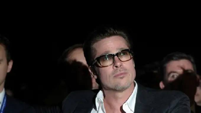 Brad Pitt tak bisa tidur saat harus tinggal sendiri dirumah besarnya. (AFP/Bintang.com)
