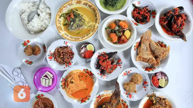 Ini Sederet Makanan Menggiurkan di Pesta Adat Kahiyang dan Bobby