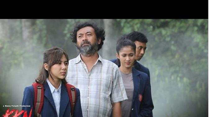 Dalam Film Kkn Di Desa Penari Ular Jadi Pemeran Pembantu