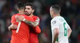Ruben Neves menjadi penyelamat Portugal sekaligus Ronaldo dalam laga Grup F Kualifkiasi Piala Dunia 2026 melawan Irlandia, Minggu (12/10/2025) dini hari WIB. (AFP/Patricia De Melo Moreira)