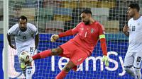 Gianluigi Donnarumma pada laga Timnas Italia komtra Israel di Kualifikasi Piala Dunia 2026. (Stefano RELLANDINI / AFP)