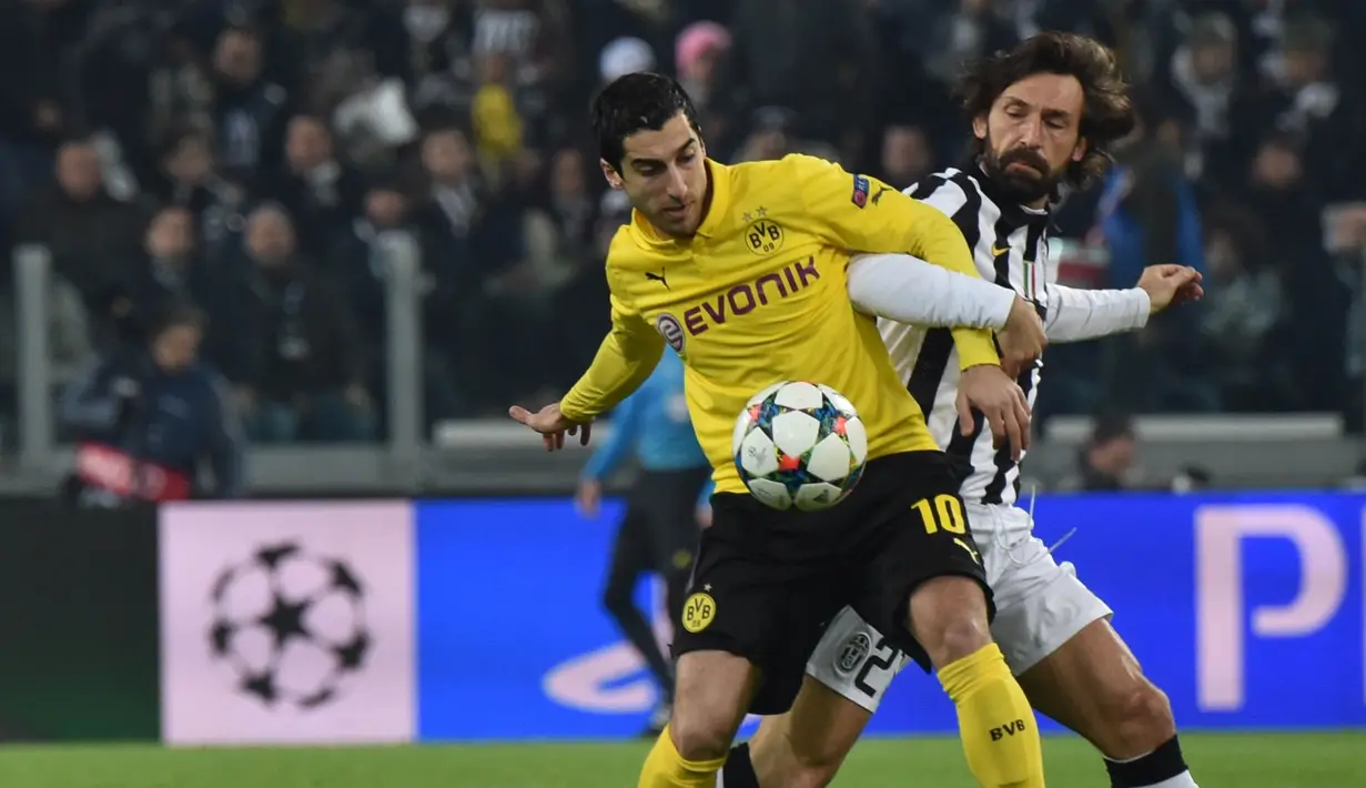 Namun, belum genap 10 hari mengemban tugas barunya, Andrea Pirlo mendapat kepercayaan lebih besar yaitu menangani tim senior dengan beban tanggung jawab lebih besar pula. (AFP/Giuseppe Cacace)