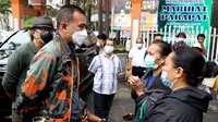 Beberapa pedagang kios kaki lima mengadu perihal relokasi lapak dagangan kepada Wakil Gubernur Sumatera Utara (Wagub Sumut) Musa Rajekshah