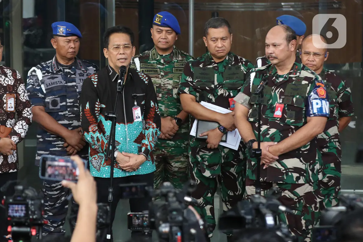 R Agung Handoko dan Johanis Tanak