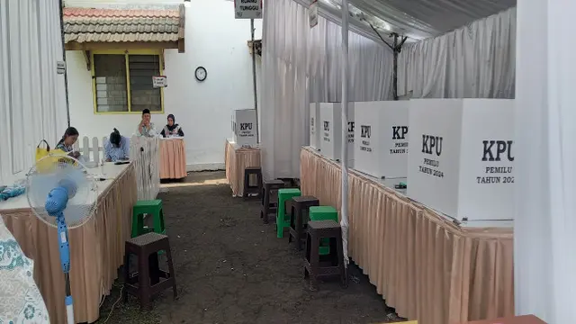 Sejumlah TPS Kota Malang Stop Coblosan Sementara Karena Kurang Surat Suara Capres