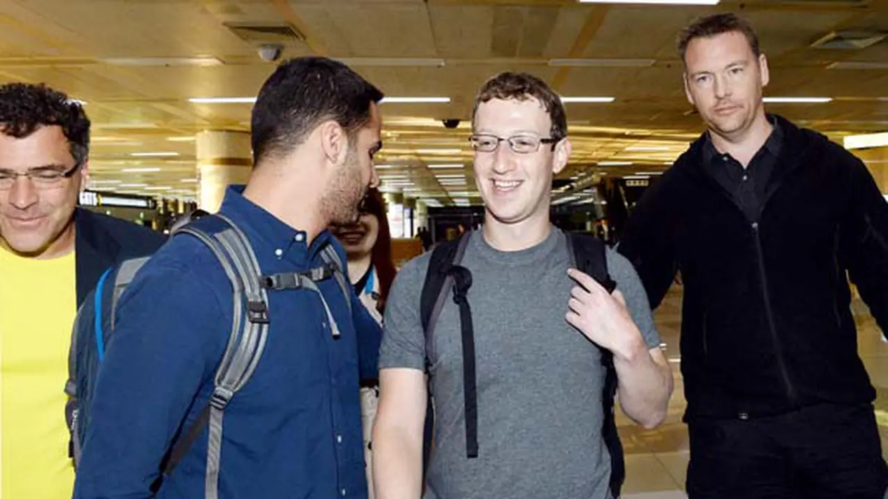 Mark Zuckerberg tiba di Incheon International Airport